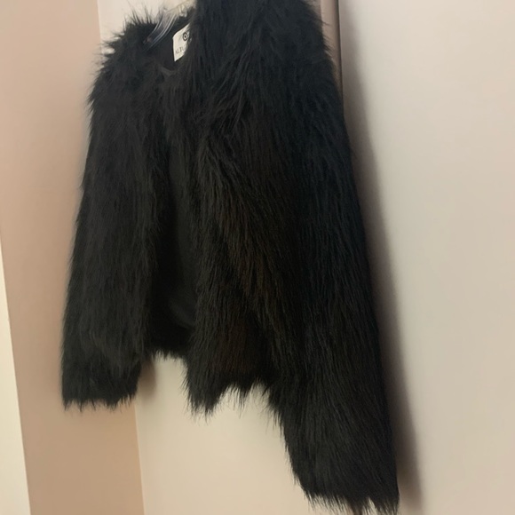 Altuzarra x Target Black Faux Fur Cropped Jacket - Picture 8 of 10